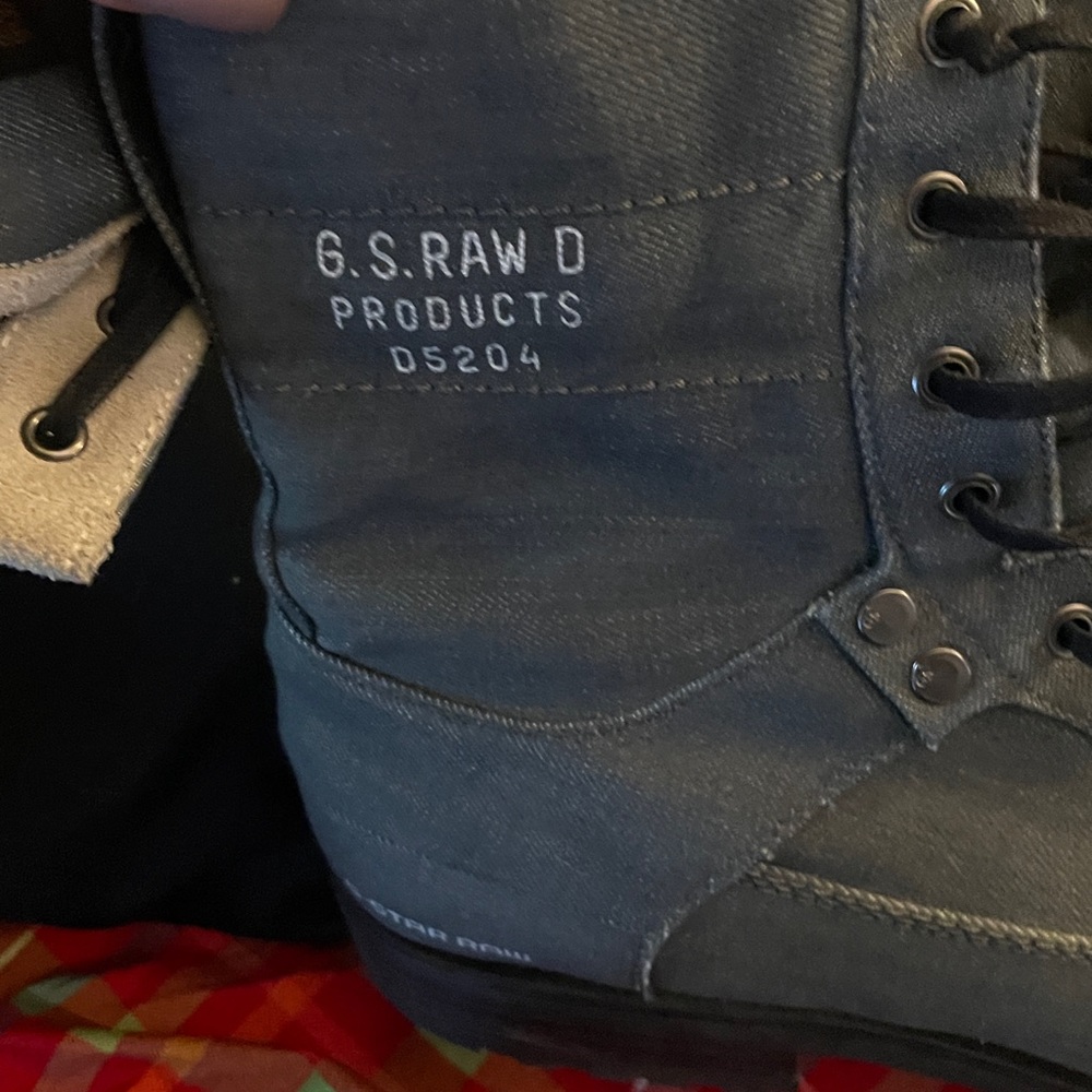Mens boots